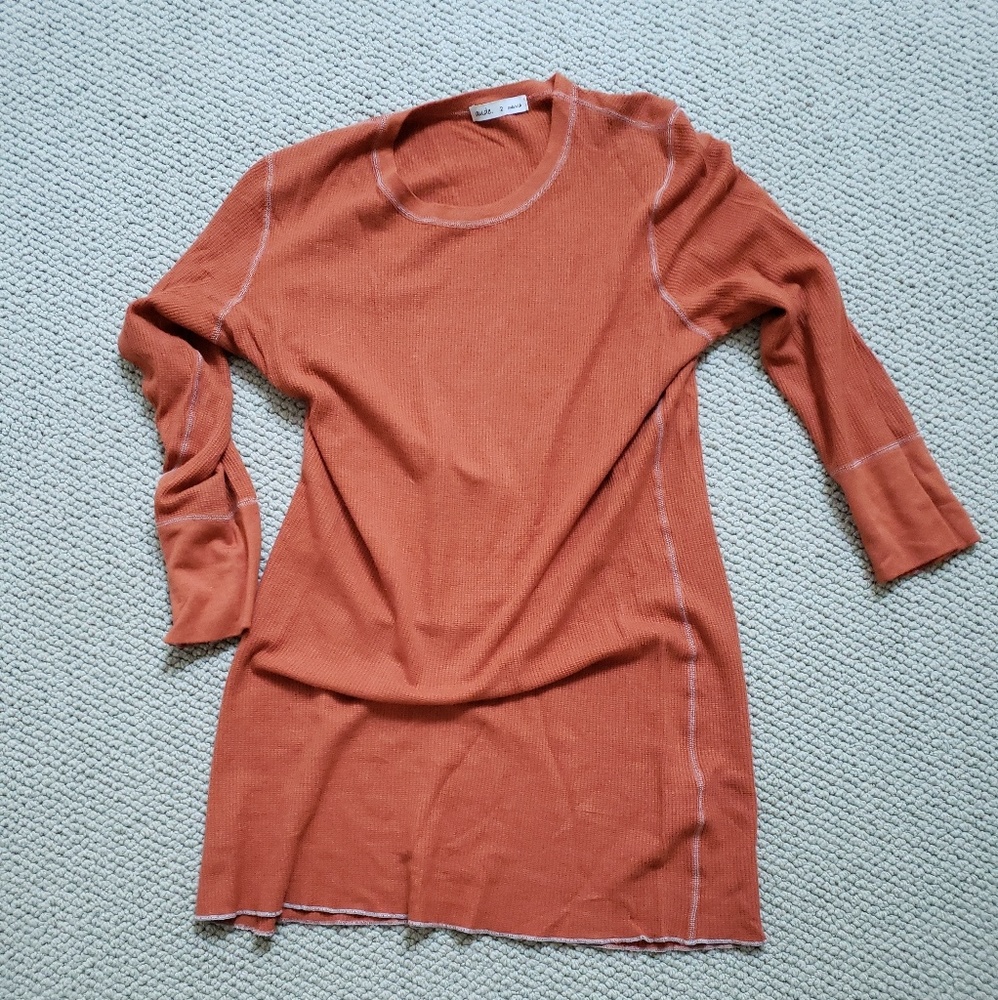 Aude waffle weave 3/4 length sleeve, color is rust